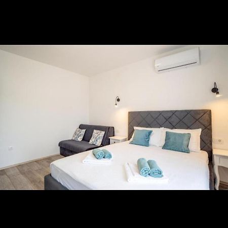 Apartman Jan Карлобаг Екстер'єр фото